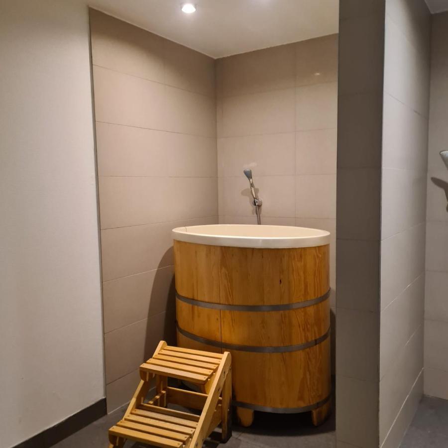 Apartament Czarna Gora Bormio 2 Sienna  Dış mekan fotoğraf