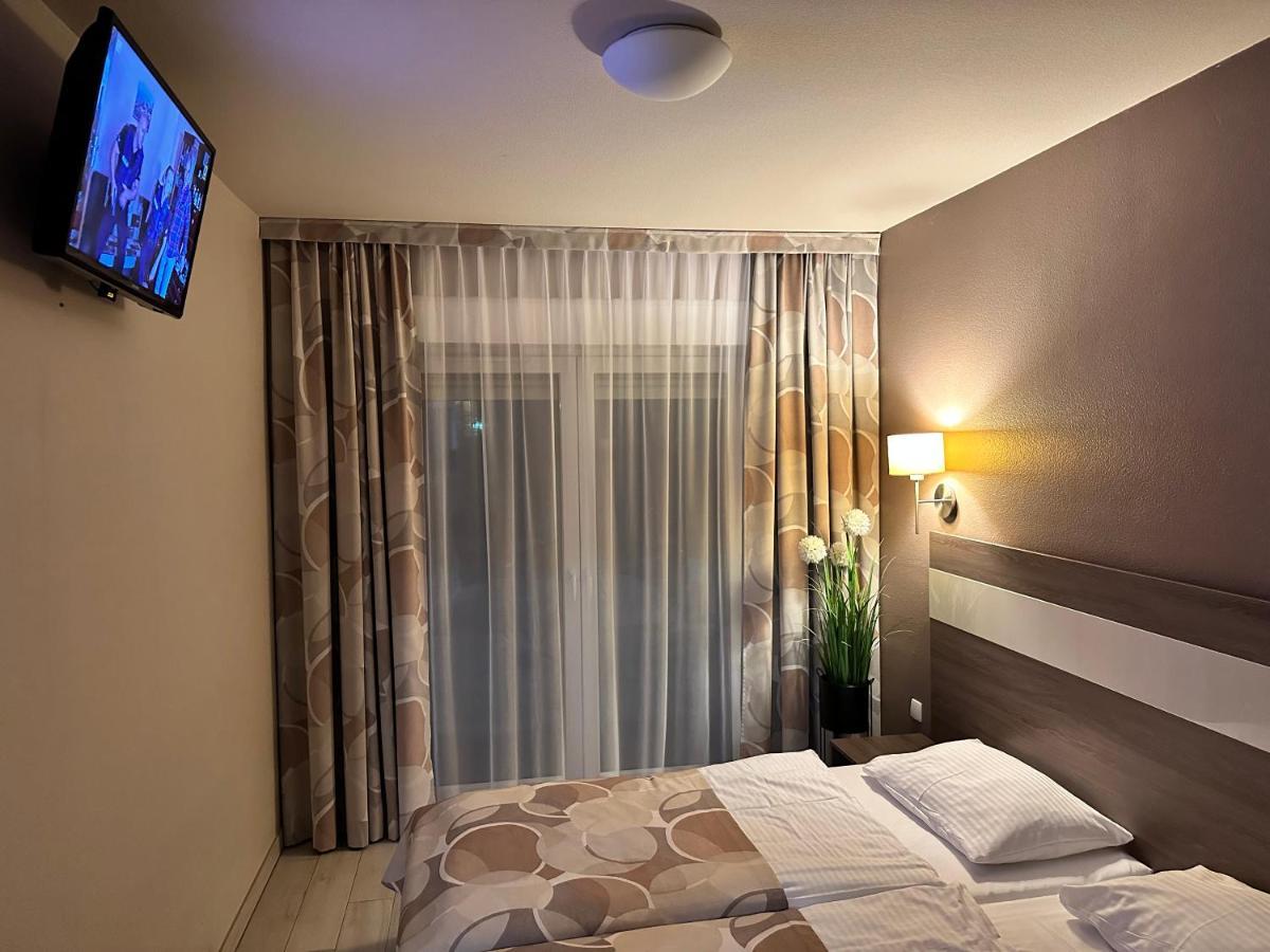 Apartament Czarna Gora Bormio 2 Sienna  Dış mekan fotoğraf